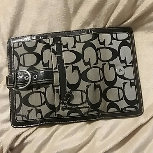 Wallet - Picture 3 of 3